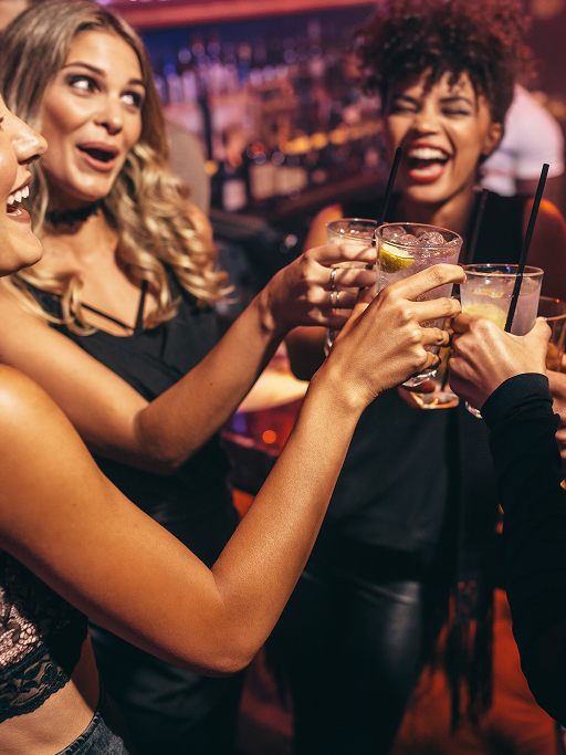 Geburtstag und Abi stilecht feiern Schüler/innen feiern eine Abiparty im Club 43