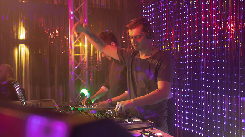 Bekannte DJs legen im Alten Tanzsaal Hamlen auf