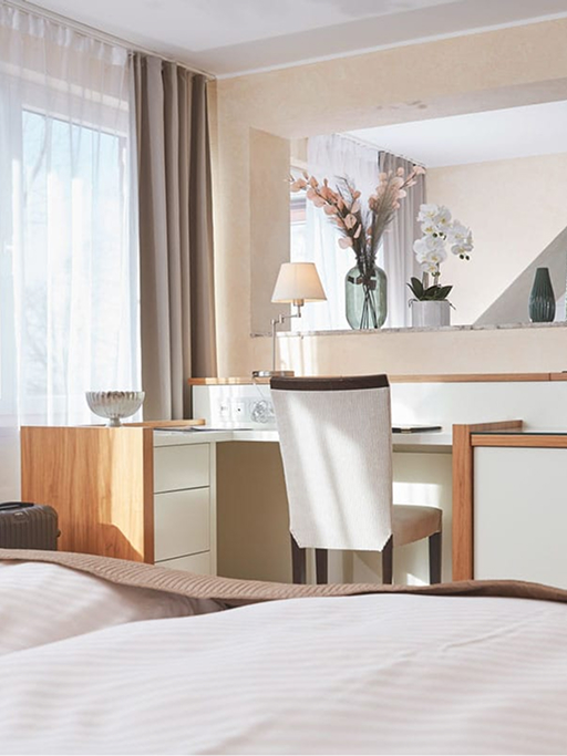 Unterkünfte: Empfehlungen für Ihre Hochzeitsgäste Foto eines Hotel Zimmers des Klüt Hotel Hameln